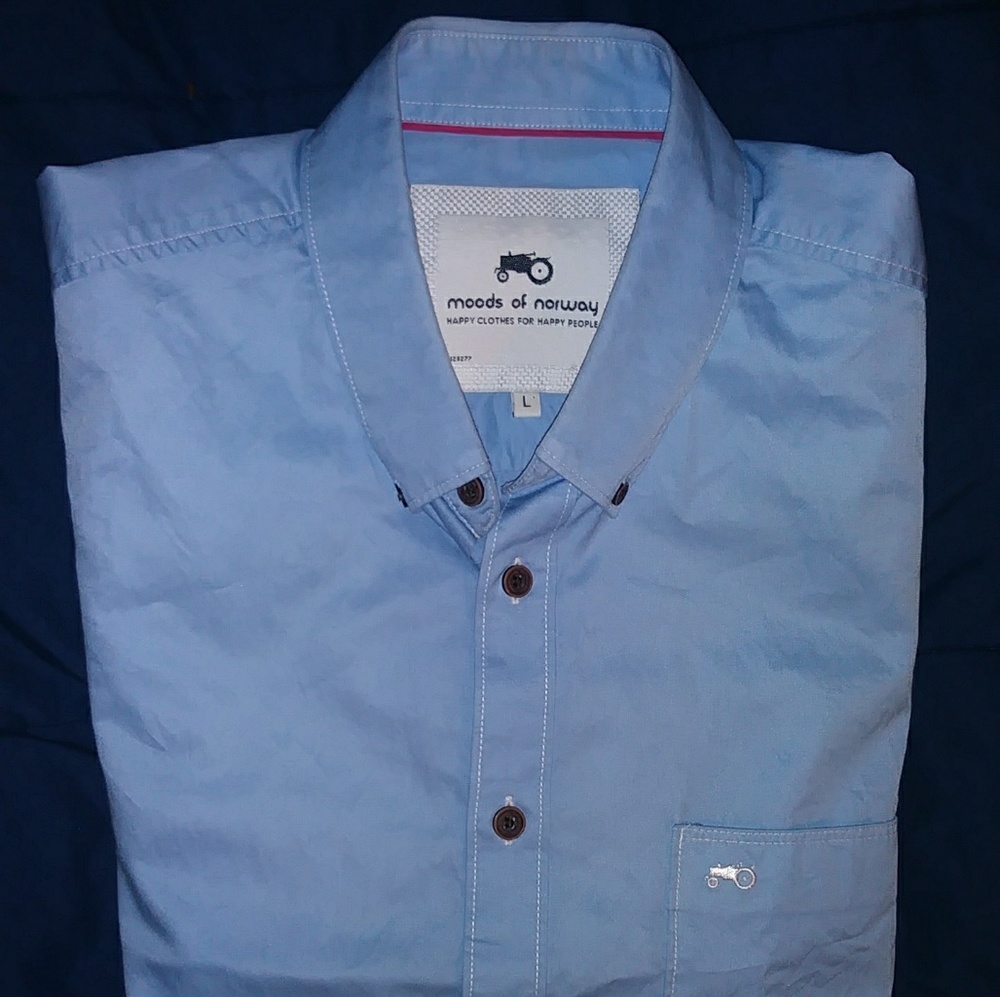 Like new Moods of Norway "classic style" button up